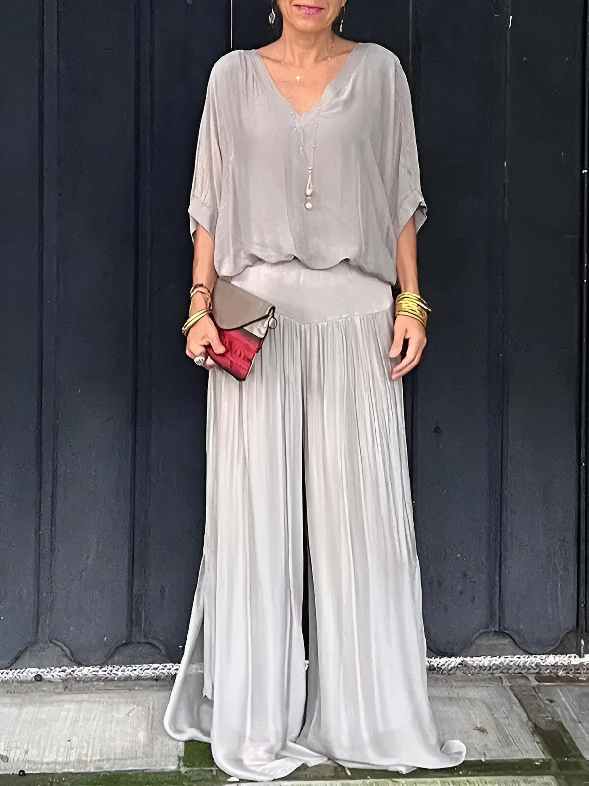 Louise™ | Elegancki zestaw z topem w serek i spodniami